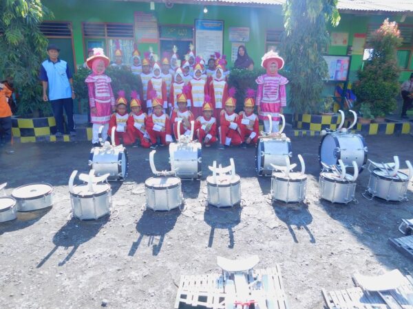 Drumband Dharma Putra Bakii